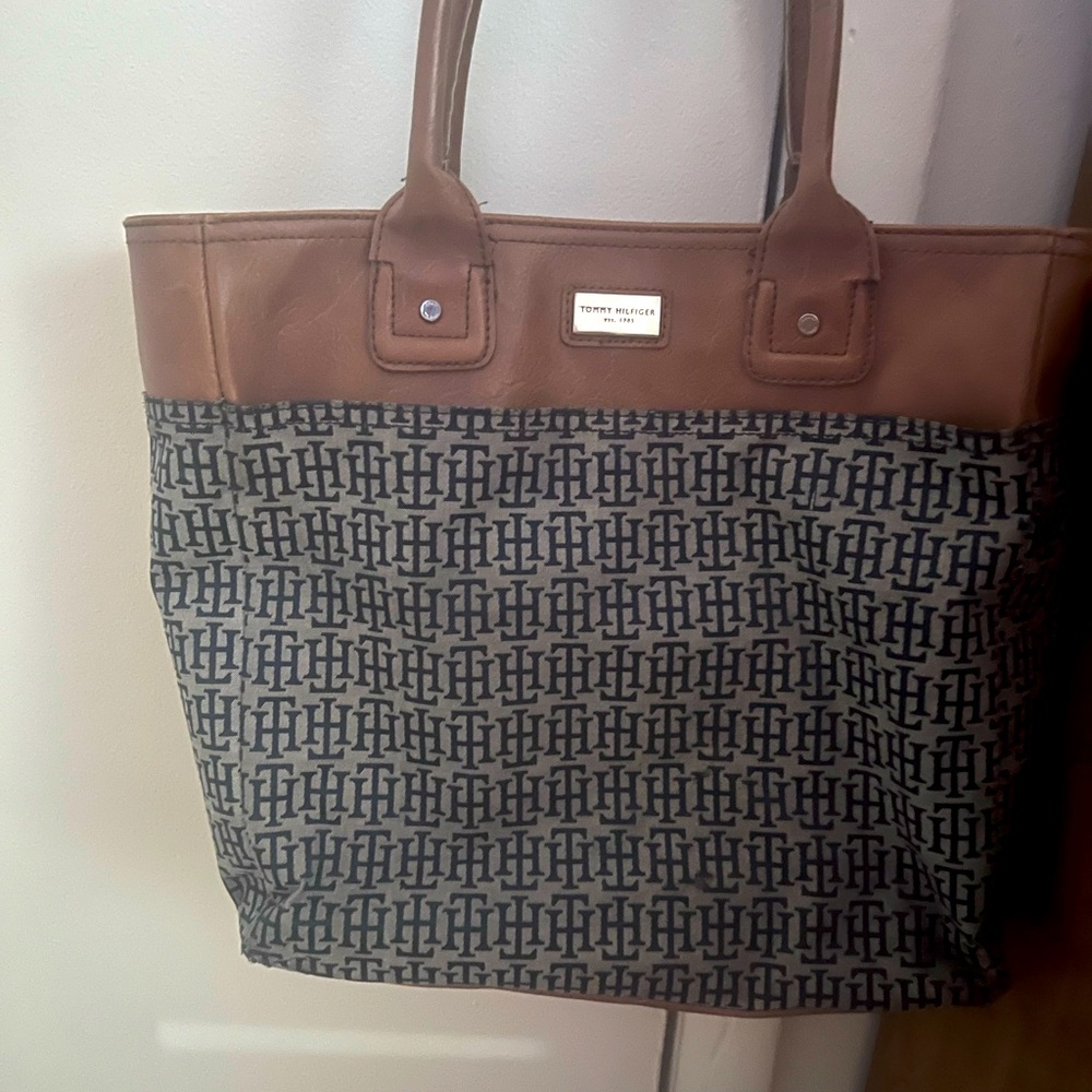 Tommy Hilfiger tote bag